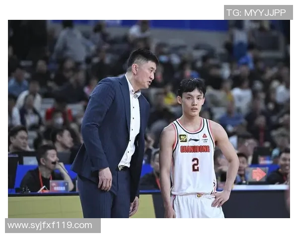 CBA新疆对阵辽宁精彩重播回顾赛场激情与精彩瞬间分析