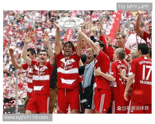 阿辛芬瓦与利物浦的激烈对决揭示英超新格局与球队未来发展潜力 阿辛芬瓦与利物浦的激烈对决揭示英超新格局与球队未来发展潜力