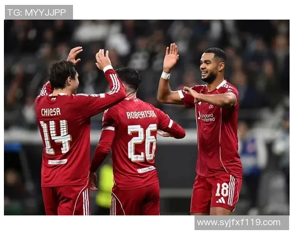 拜仁与皇马激战正酣边裁的判罚决定比赛走向 拜仁与皇马激战正酣边裁的判罚决定比赛走向