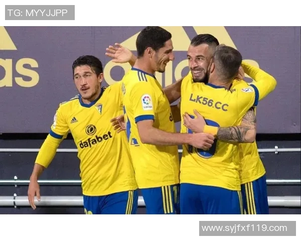 桑普多利亚与罗马的补赛精彩对决分析与赛后点评