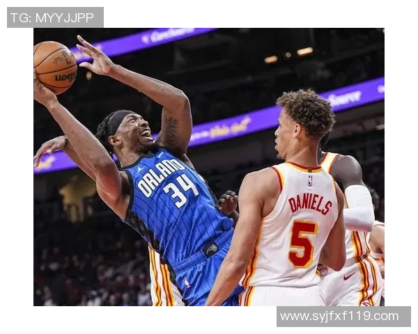 老鹰对阵活塞卡特惊艳扣篮瞬间回顾与精彩分析